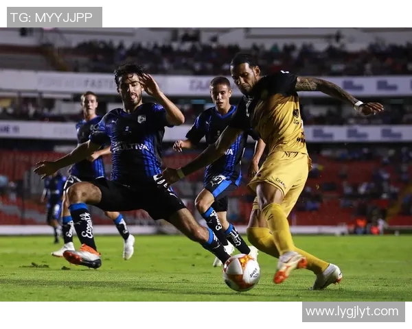 巴西国际与派桑杜激战正酣谁能在这场较量中笑到最后